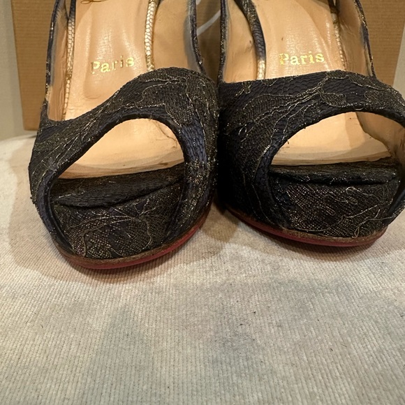 Christian Louboutin heels - Picture 4 of 14